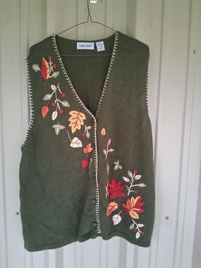 Cabin Creek Olive Green Embroidered Floral V-Neck Sweater Vest